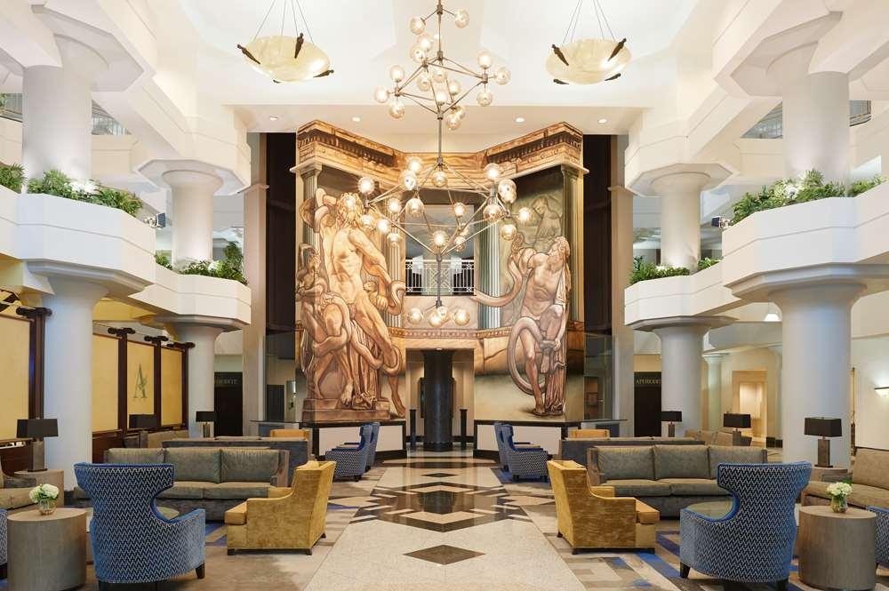Atheneum Hotel 3*
