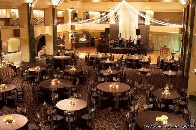 Atheneum 3* Detroit