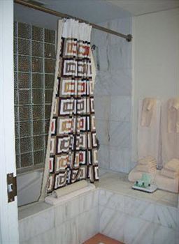 Atheneum 3*